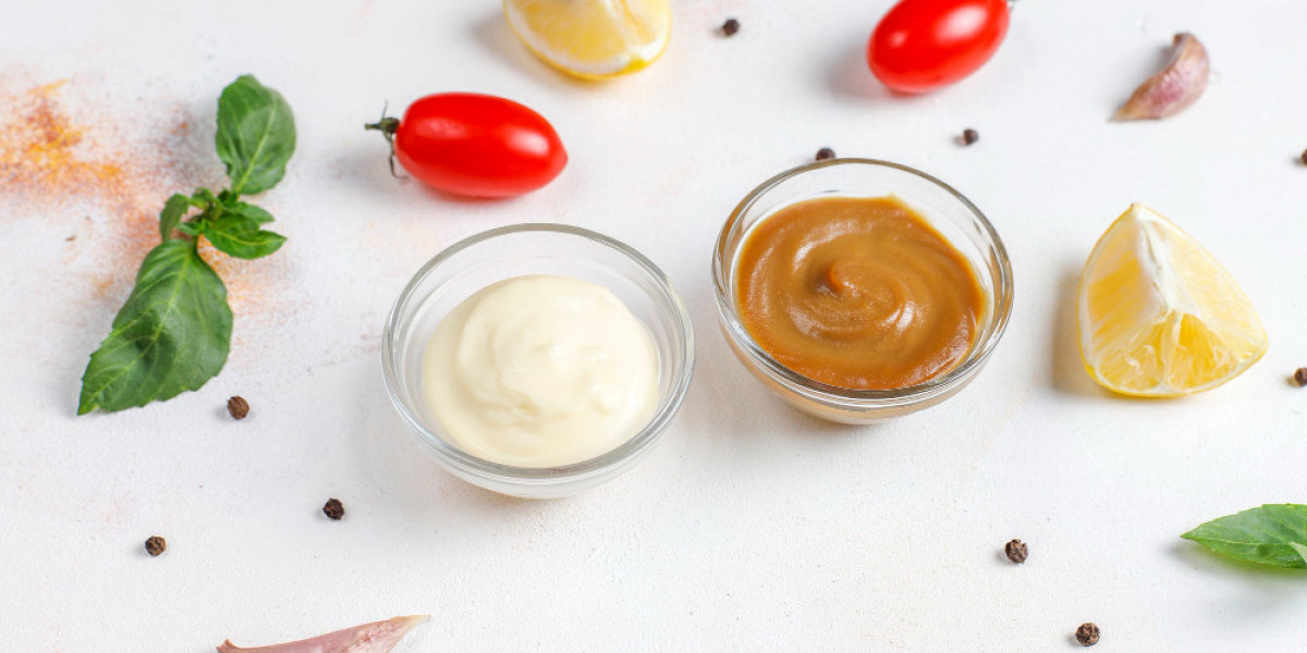 From Burgers to Dips: The Many Uses of Garlic Mayonnaise in Cooking